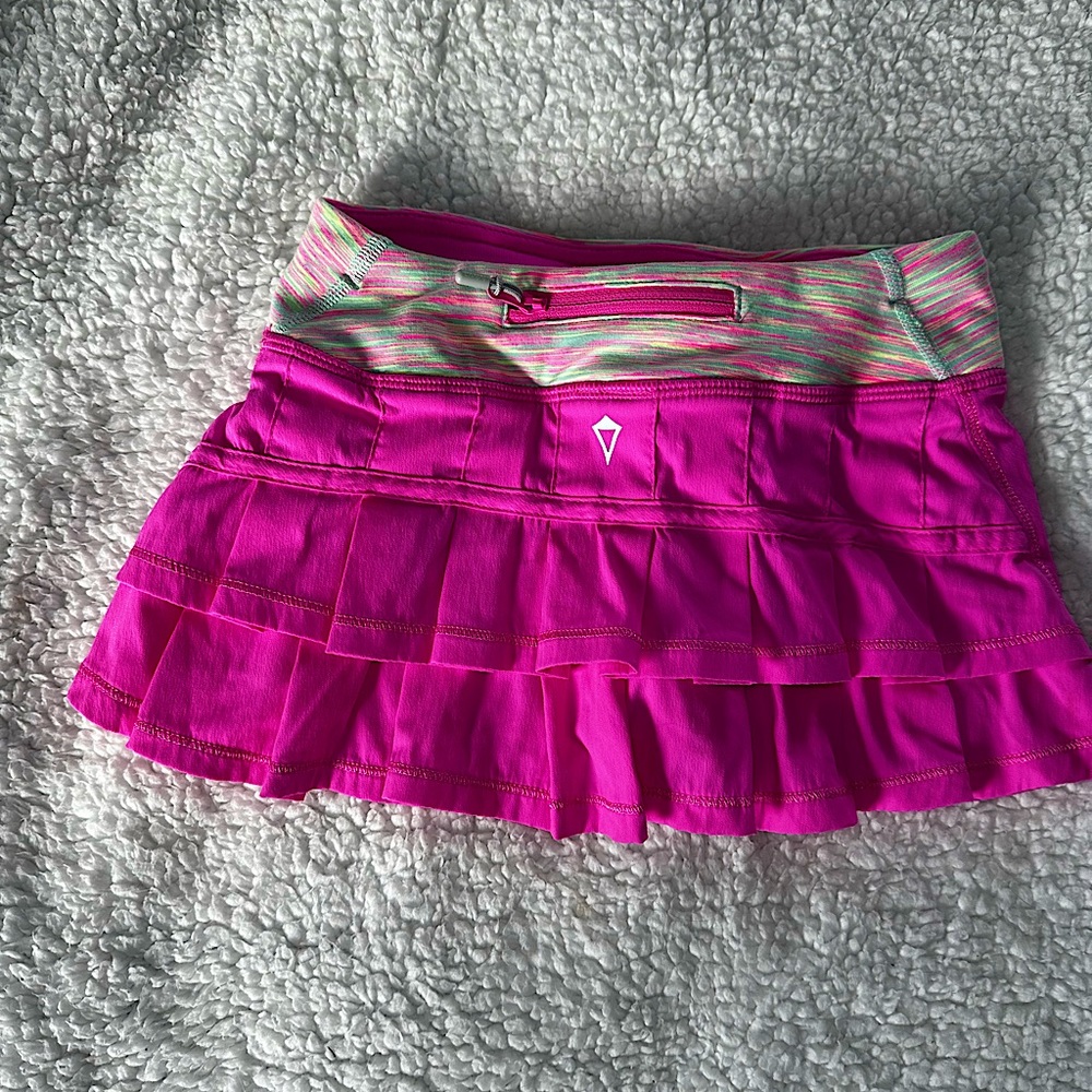 Ivivva by Lululemon toddler girls athletic skirt with shorts size 4